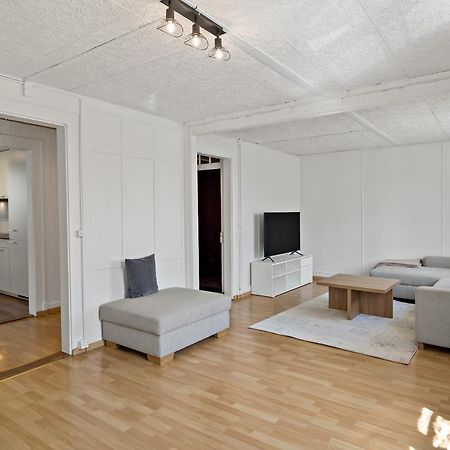 Erlen Rooms Lucerne Екстер'єр фото